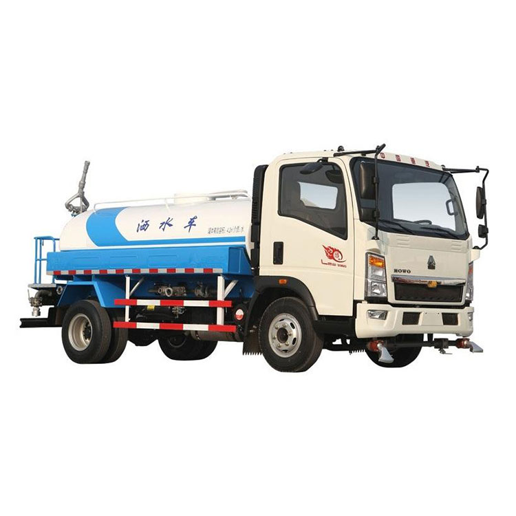 Camion cu rezervor de apă de 6000 L